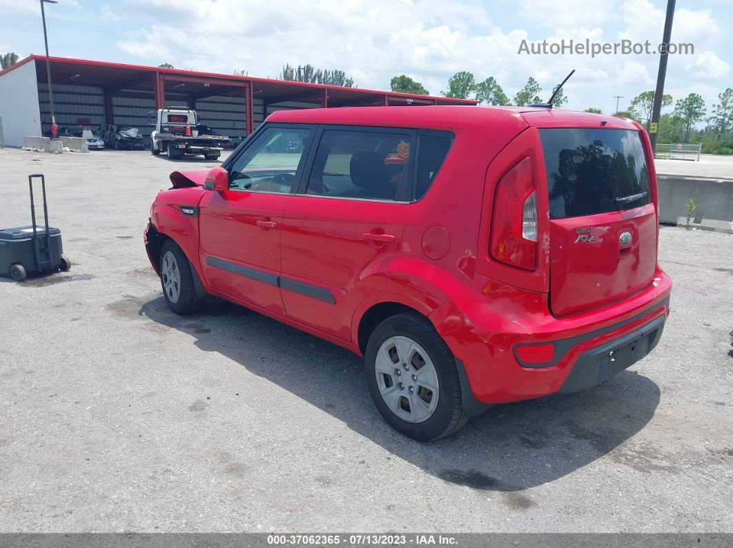 2013 Kia Soul Base Красный vin: KNDJT2A58D7576921