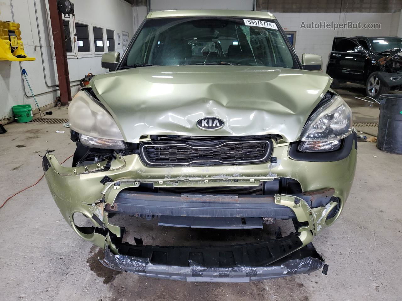 2013 Kia Soul  Green vin: KNDJT2A59D7618397