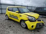 2013 Kia Soul  Yellow vin: KNDJT2A59D7632851