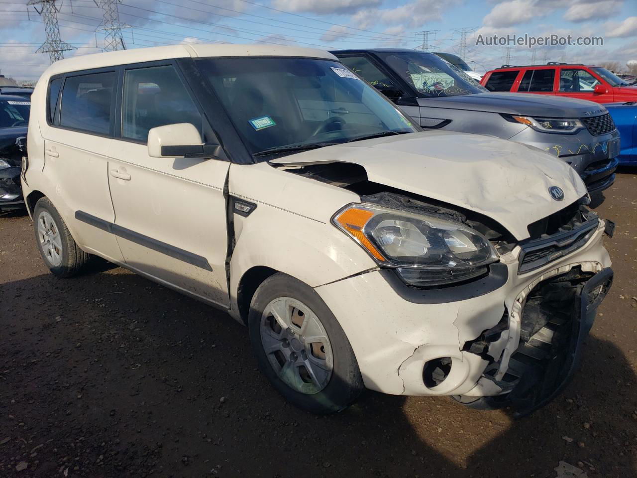 2013 Kia Soul  Белый vin: KNDJT2A59D7767912