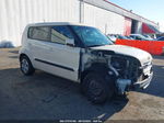 2012 Kia Soul Base White vin: KNDJT2A5XC7435945