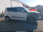 2012 Kia Soul Base White vin: KNDJT2A5XC7435945