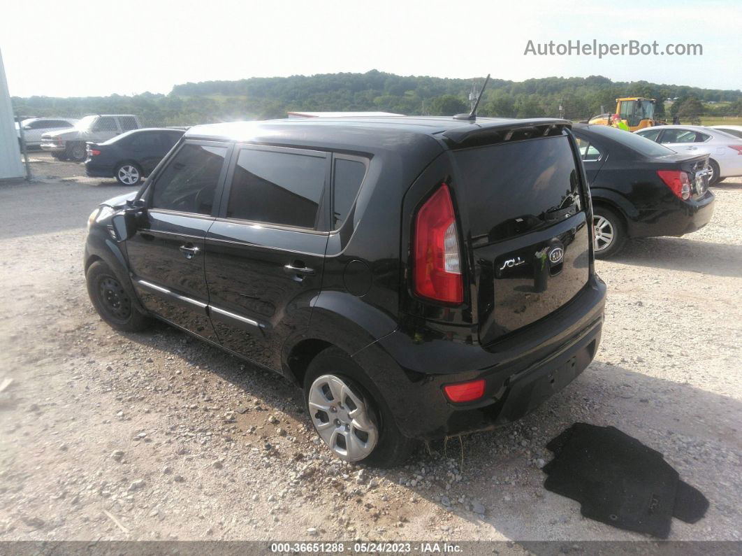 2012 Kia Soul Base Black vin: KNDJT2A5XC7451921