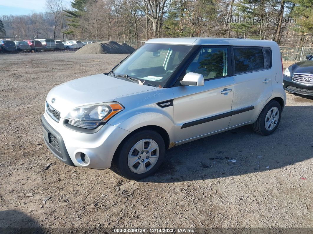 2012 Kia Soul   Silver vin: KNDJT2A5XC7470937