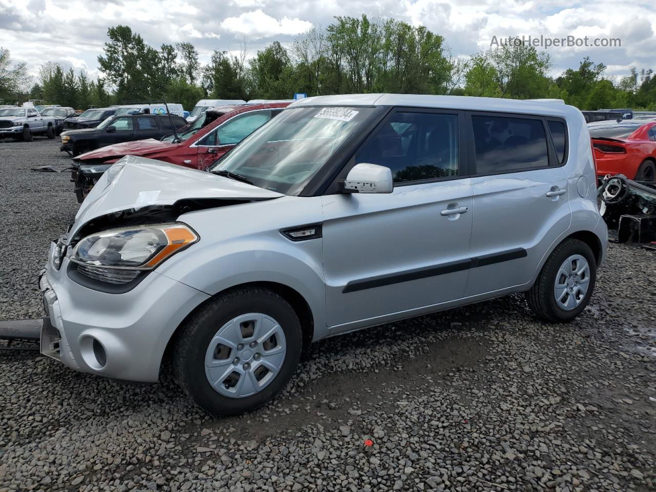 2013 Kia Soul  Серебряный vin: KNDJT2A5XD7541765