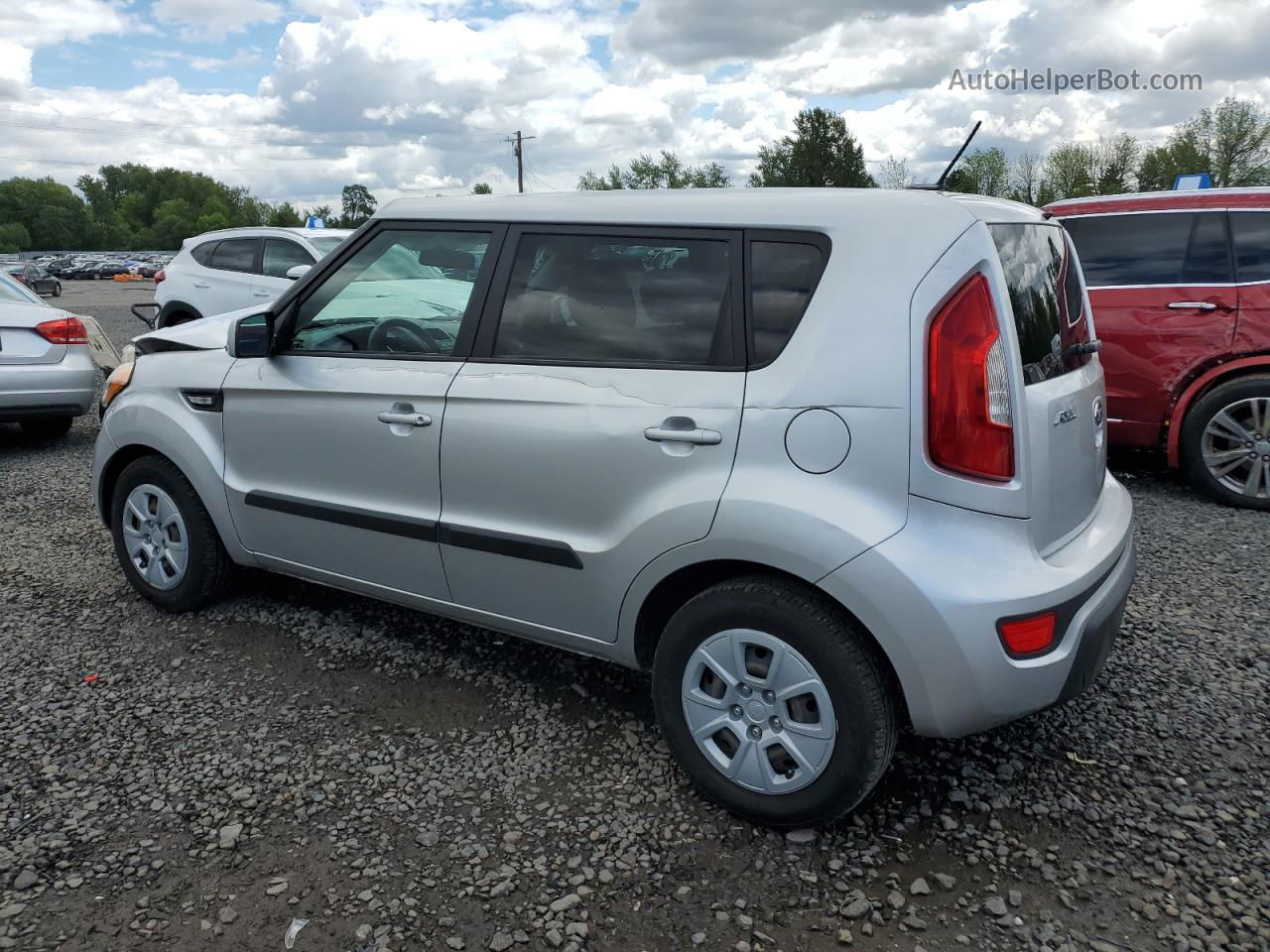 2013 Kia Soul  Silver vin: KNDJT2A5XD7541765