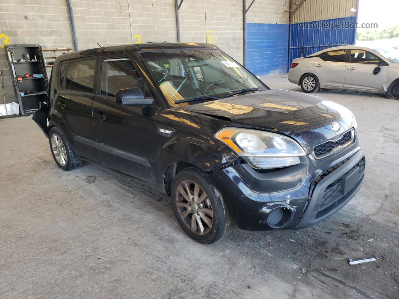 2013 Kia Soul  Black vin: KNDJT2A5XD7590996