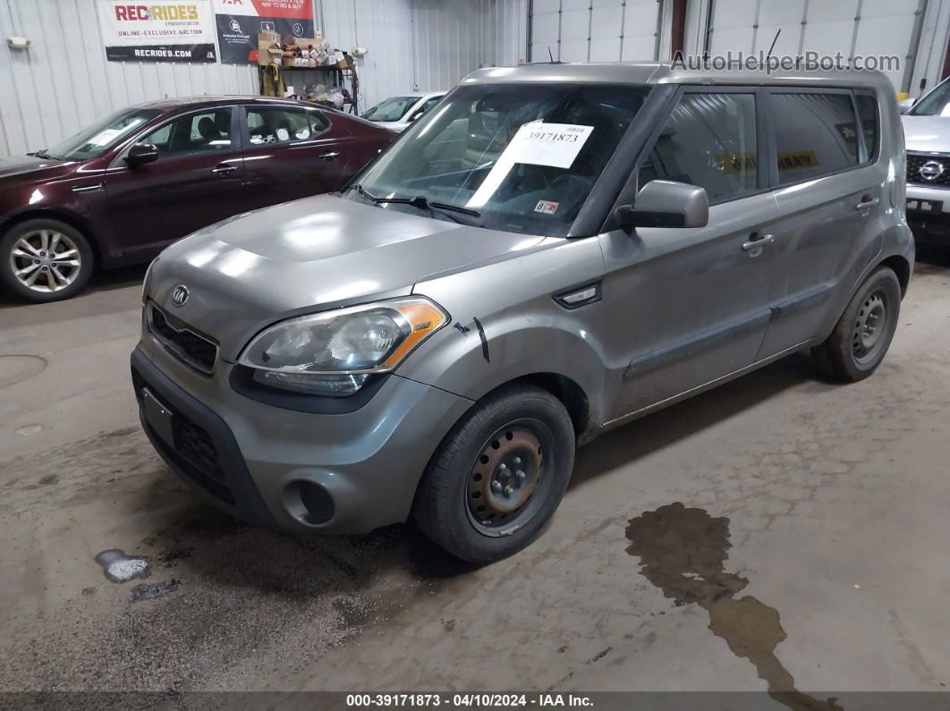 2013 Kia Soul   Серый vin: KNDJT2A5XD7592974