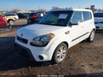 2013 Kia Soul   White vin: KNDJT2A5XD7761620