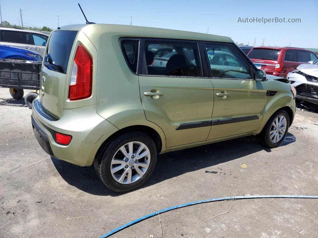 2012 Kia Soul + Green vin: KNDJT2A60C7426972