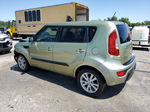 2012 Kia Soul + Green vin: KNDJT2A60C7426972