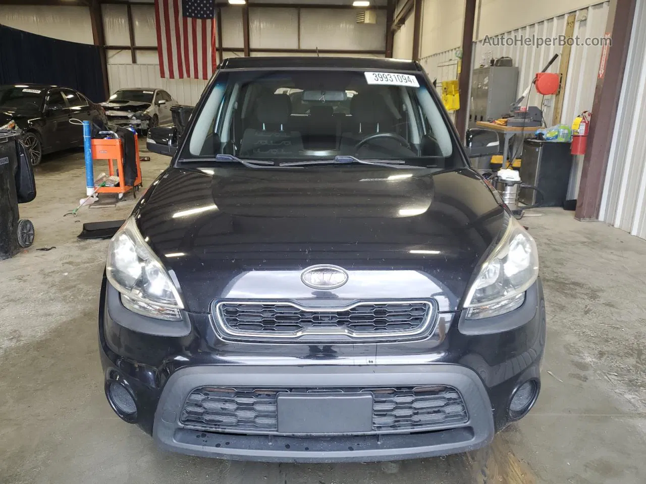 2012 Kia Soul + Black vin: KNDJT2A60C7742503