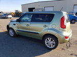 2013 Kia Soul + Green vin: KNDJT2A60D7556834