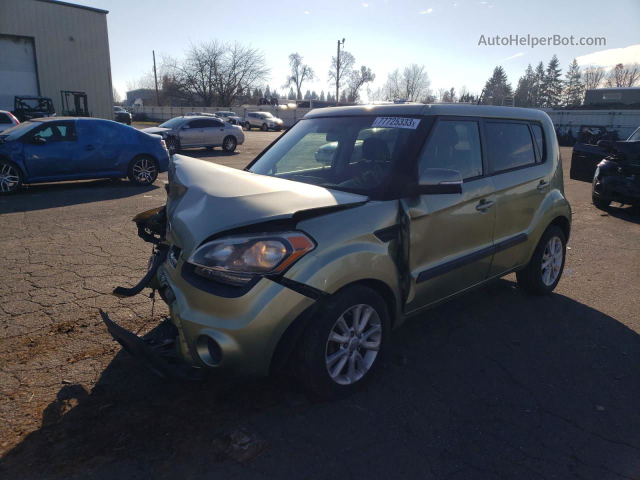 2013 Kia Soul + Green vin: KNDJT2A60D7556834