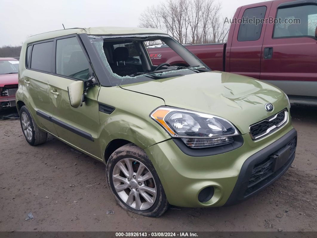 2013 Kia Soul + Green vin: KNDJT2A60D7603229