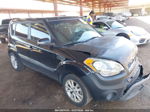 2013 Kia Soul + Black vin: KNDJT2A60D7628258