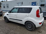 2012 Kia Soul + White vin: KNDJT2A61C7399653