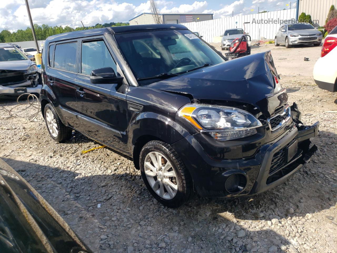 2012 Kia Soul + Black vin: KNDJT2A61C7404169