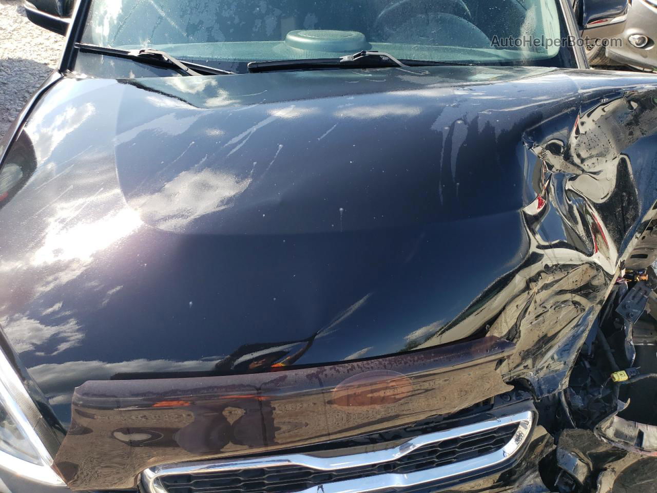 2012 Kia Soul + Black vin: KNDJT2A61C7404169