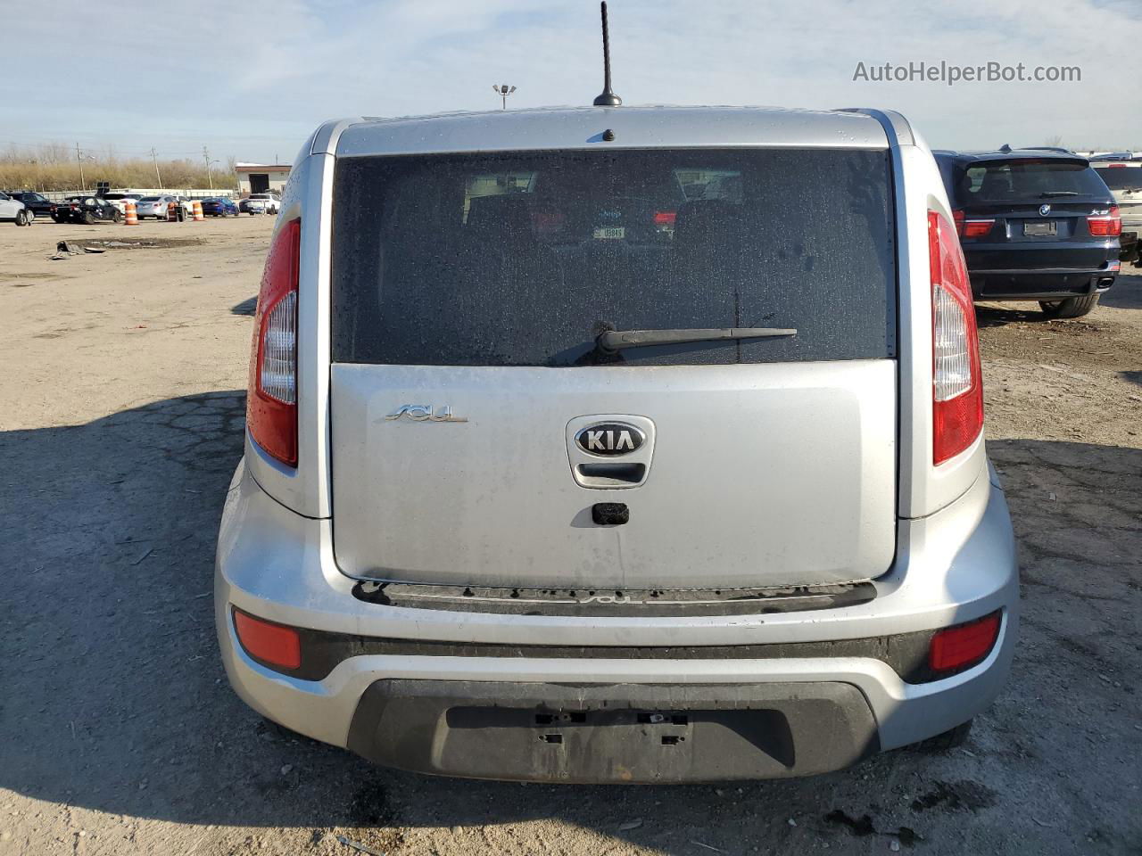 2013 Kia Soul + Gray vin: KNDJT2A61D7504564