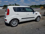 2013 Kia Soul + White vin: KNDJT2A61D7577580