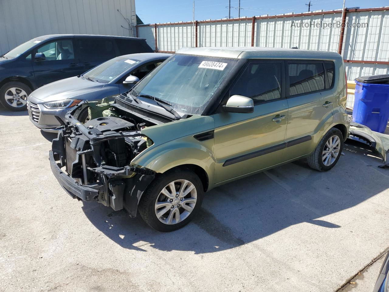 2013 Kia Soul + Green vin: KNDJT2A61D7593858