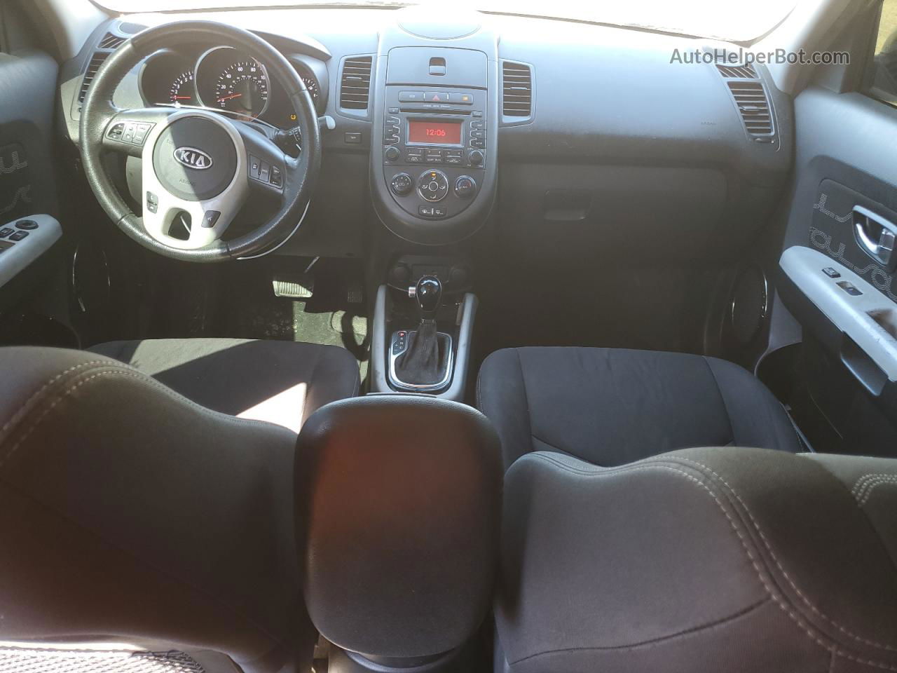 2012 Kia Soul + Зеленый vin: KNDJT2A62C7360960