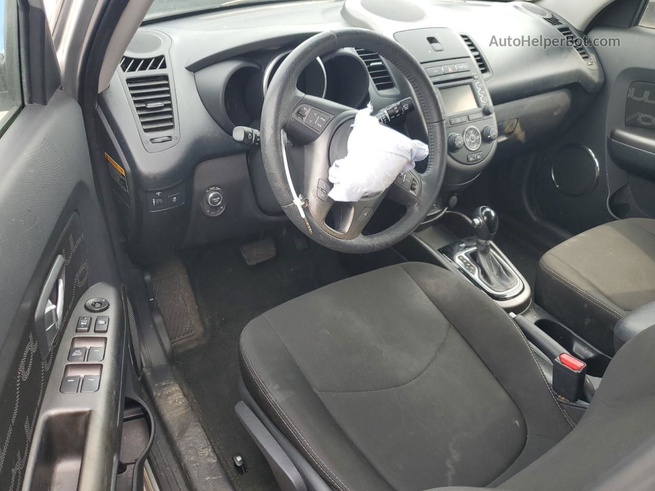 2012 Kia Soul + Silver vin: KNDJT2A62C7432949