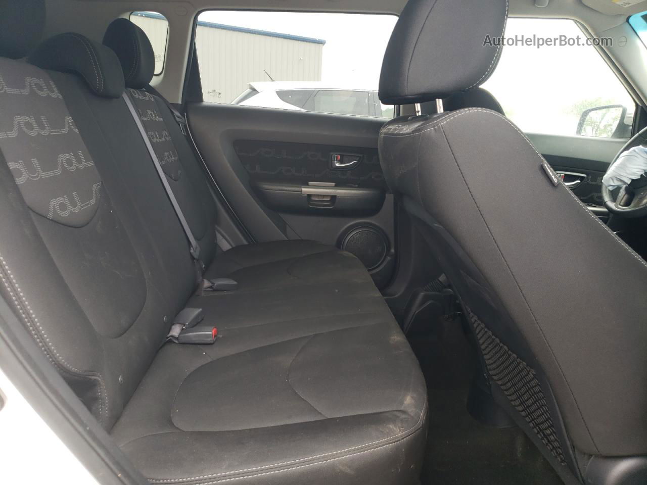 2012 Kia Soul + Silver vin: KNDJT2A62C7432949
