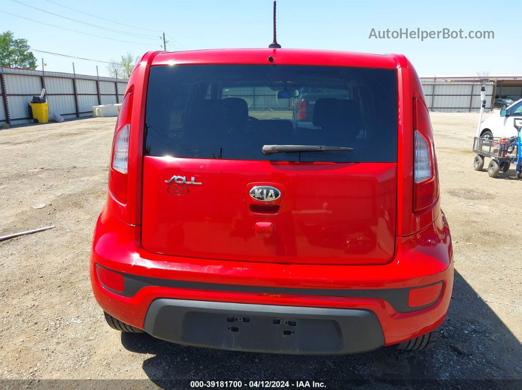 2013 Kia Soul + Red vin: KNDJT2A62D7488679