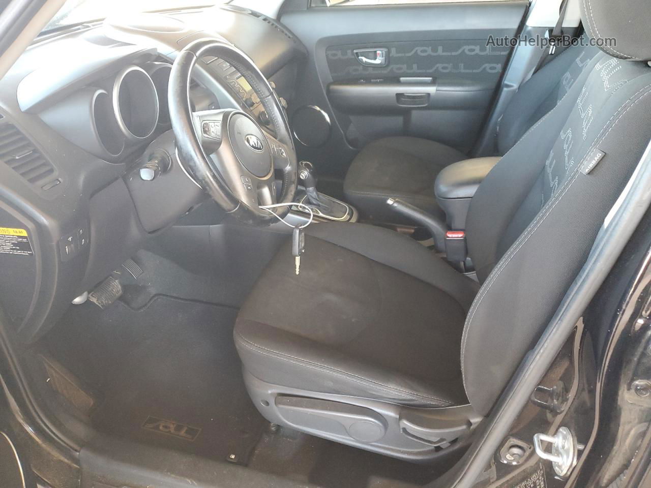 2013 Kia Soul + Черный vin: KNDJT2A62D7546774