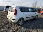 2013 Kia Soul + White vin: KNDJT2A62D7550811