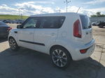 2013 Kia Soul + White vin: KNDJT2A62D7593206