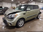 2013 Kia Soul + Green vin: KNDJT2A62D7624700