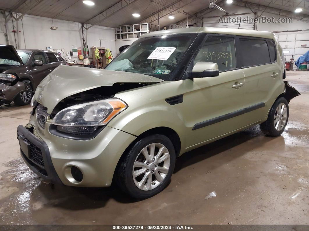 2013 Kia Soul + Зеленый vin: KNDJT2A62D7624700