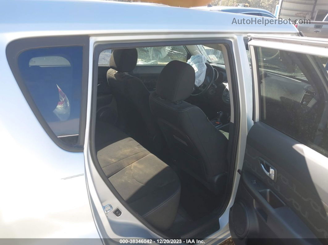 2013 Kia Soul + Серебряный vin: KNDJT2A62D7754766