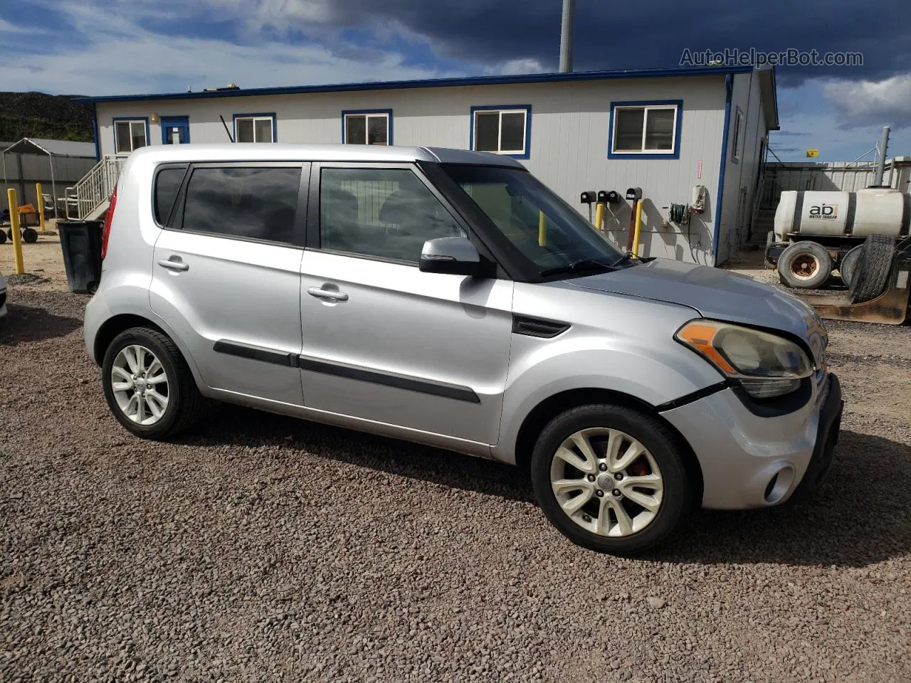 2012 Kia Soul + Серебряный vin: KNDJT2A63C7405582