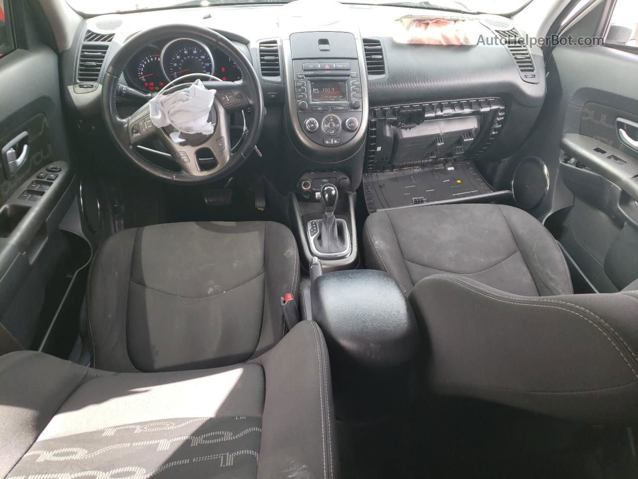 2013 Kia Soul + Белый vin: KNDJT2A63D7555144