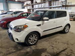 2013 Kia Soul + White vin: KNDJT2A63D7770152