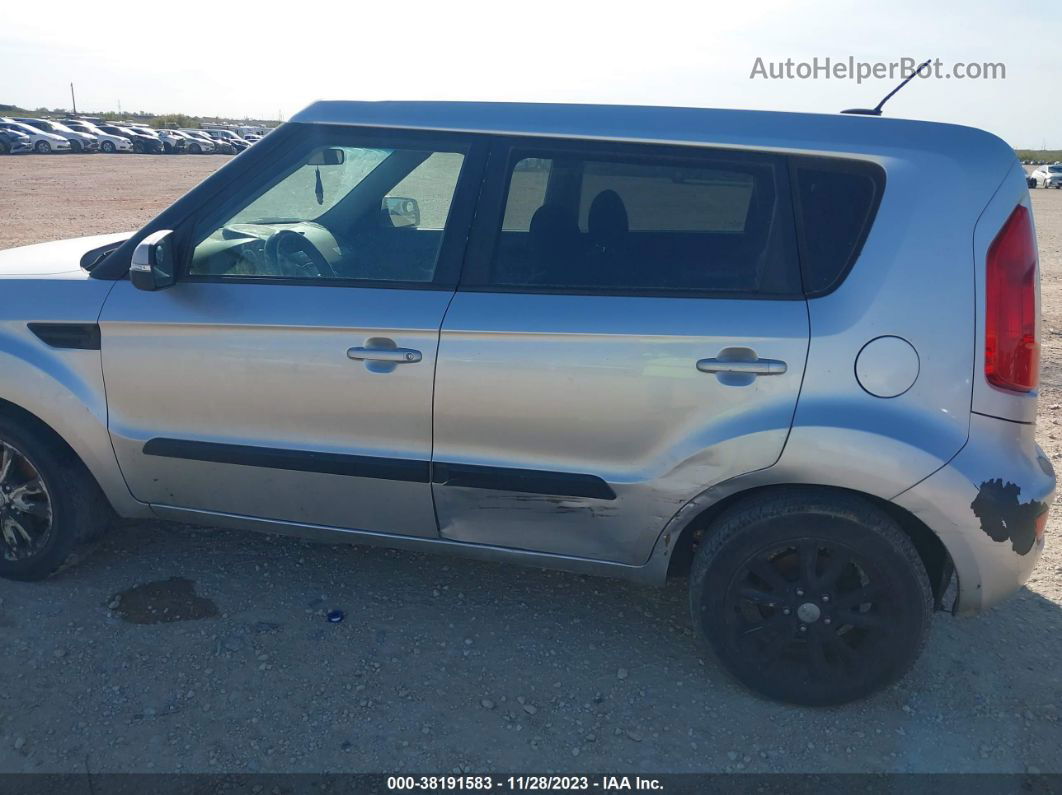 2012 Kia Soul + Серебряный vin: KNDJT2A64C7354089