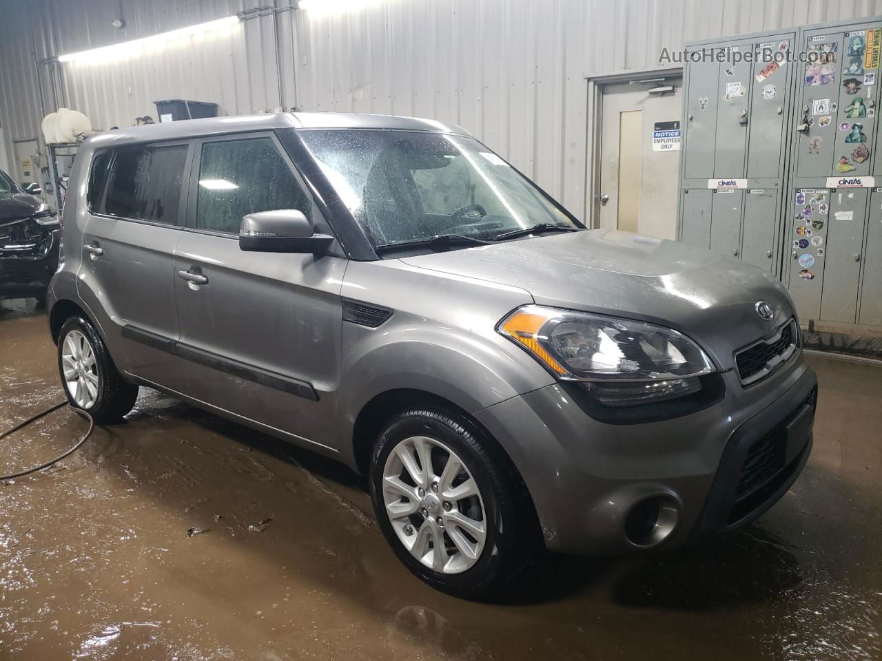 2012 Kia Soul + Tan vin: KNDJT2A64C7355534
