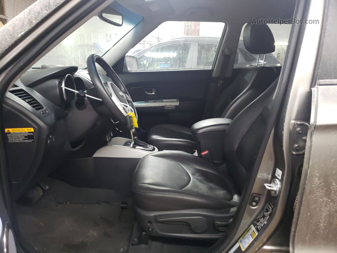 2012 Kia Soul + Tan vin: KNDJT2A64C7355534