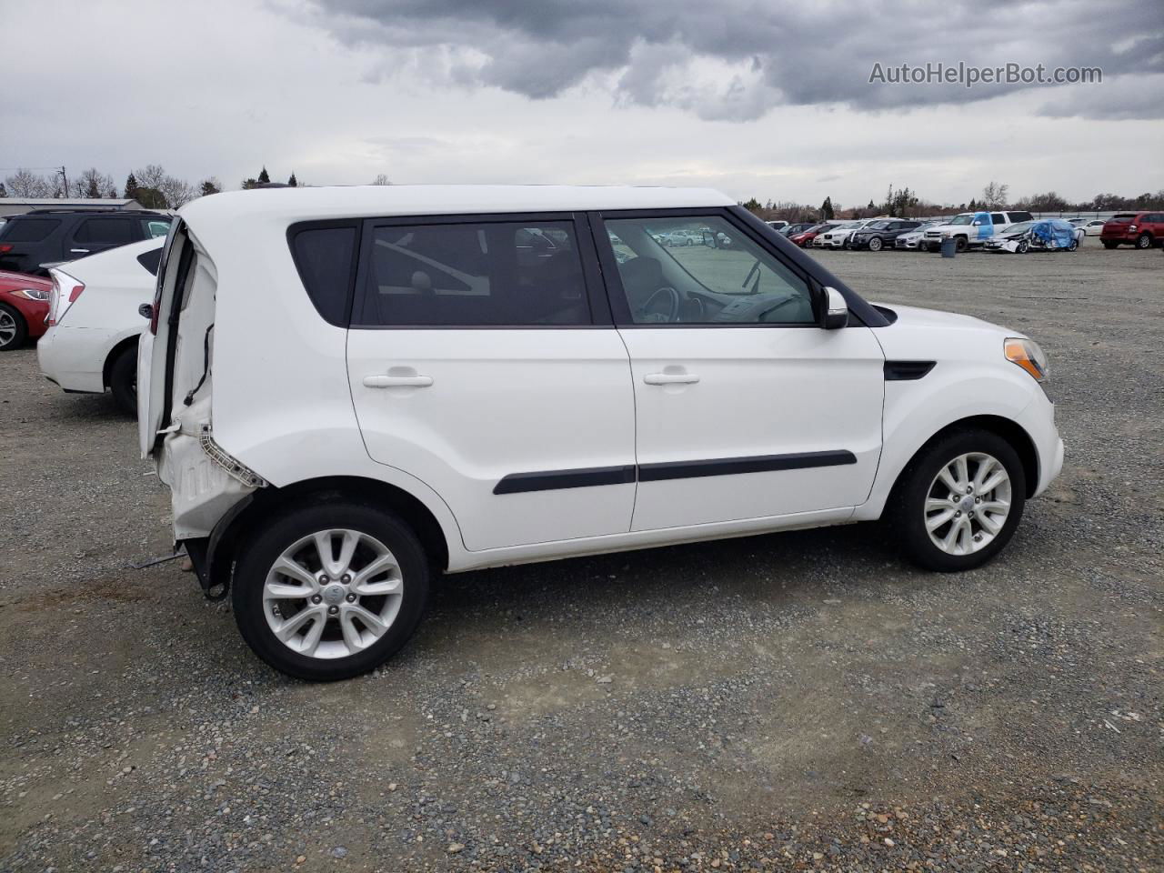 2012 Kia Soul + Белый vin: KNDJT2A64C7385889