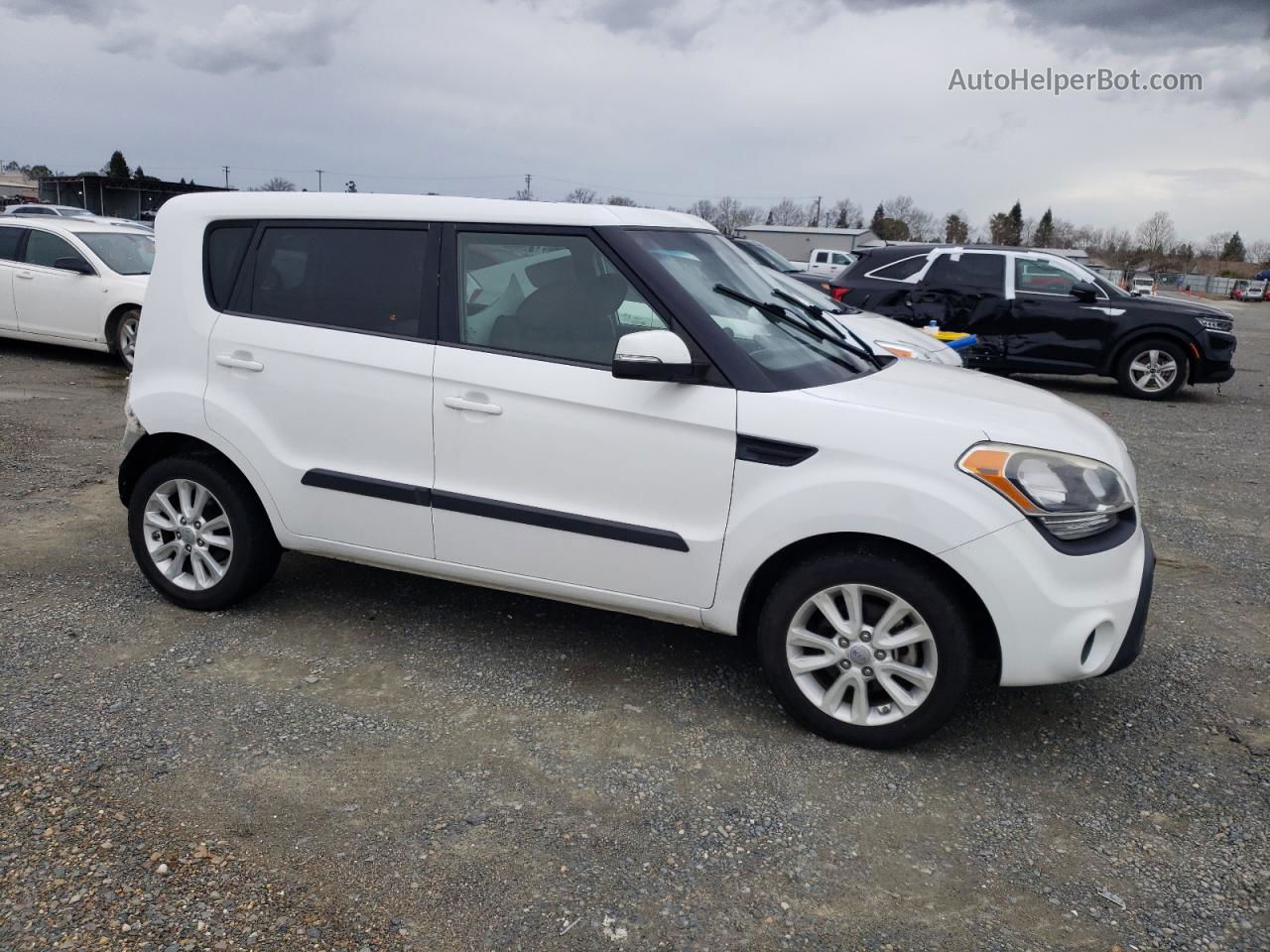 2012 Kia Soul + Белый vin: KNDJT2A64C7385889