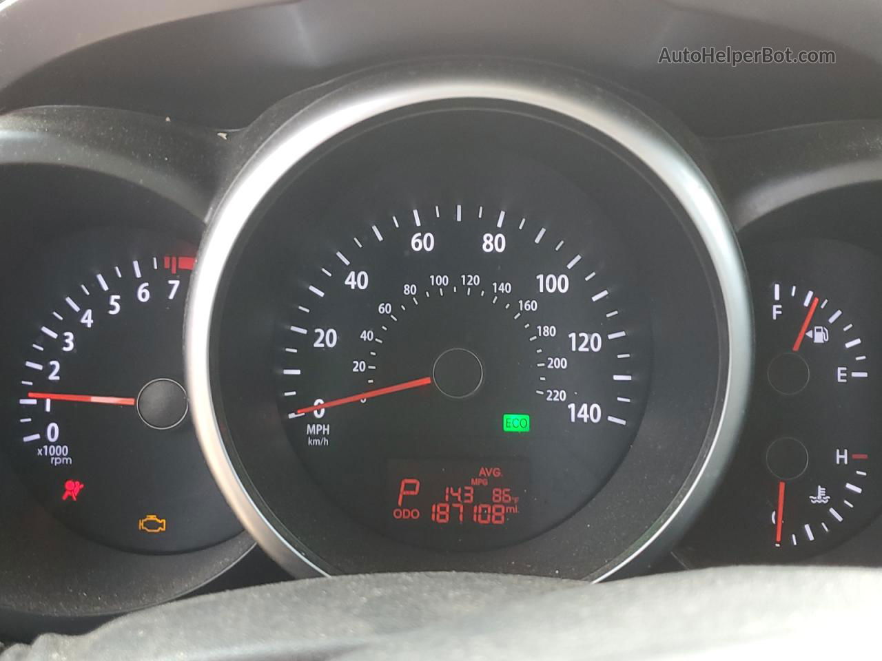 2012 Kia Soul + Red vin: KNDJT2A64C7385908