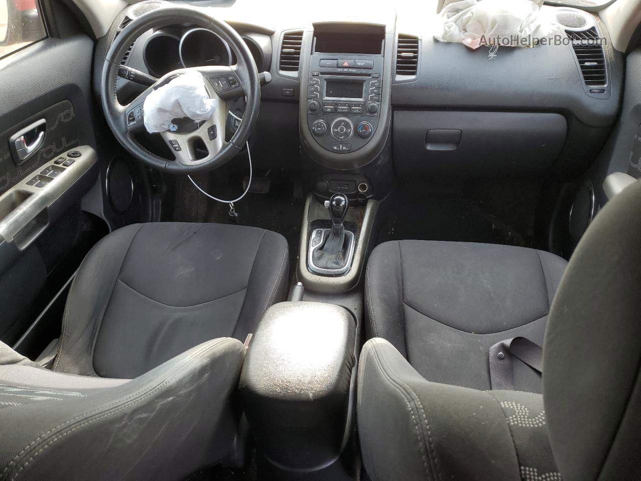 2012 Kia Soul + Red vin: KNDJT2A64C7385908