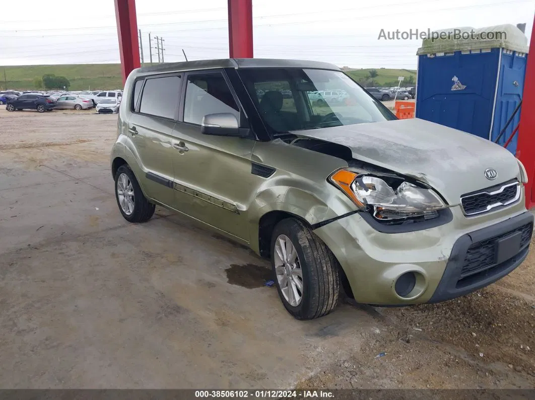 2012 Kia Soul + Green vin: KNDJT2A64C7433276