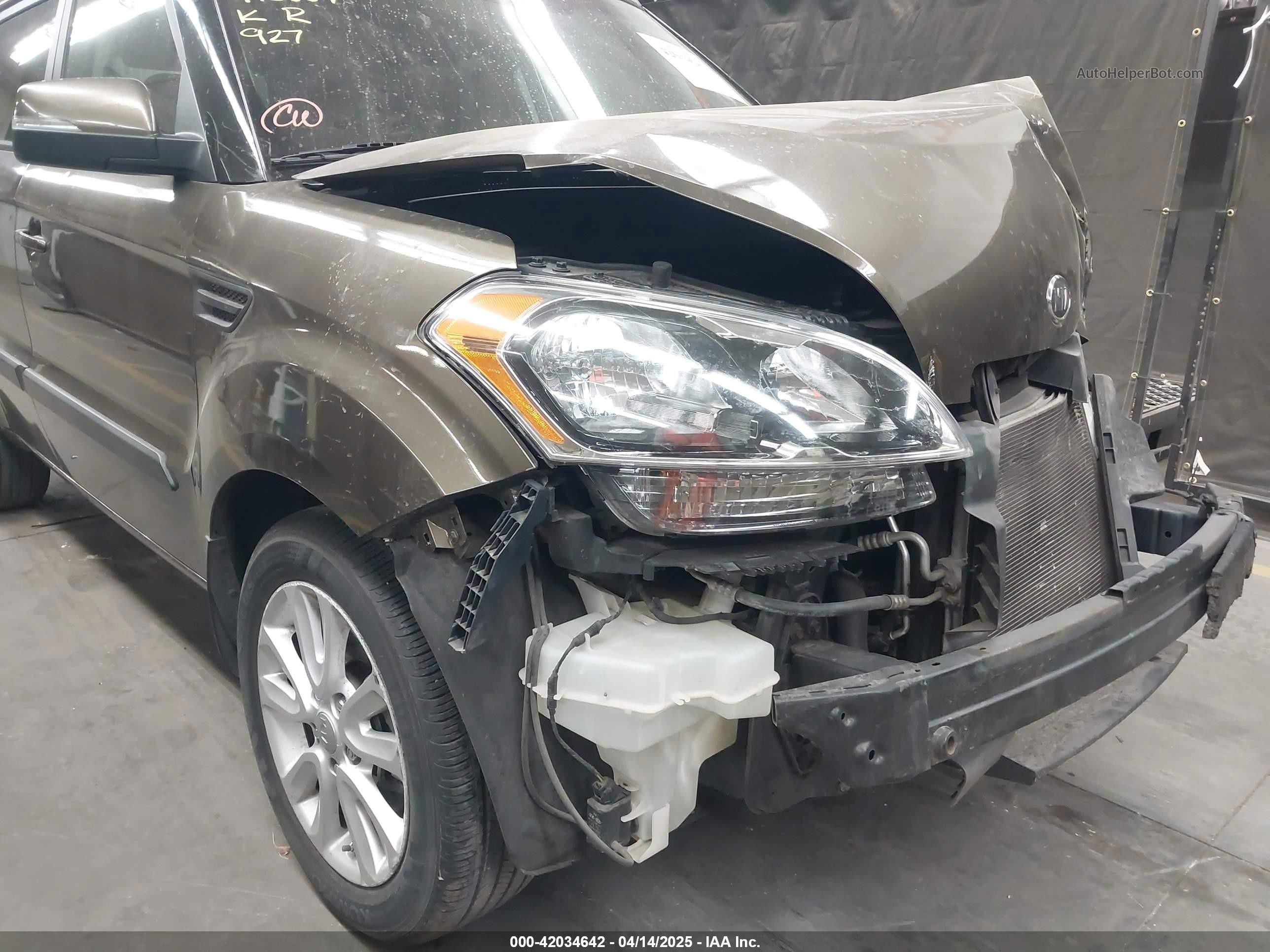 2012 Kia Soul + Brown vin: KNDJT2A64C7470859