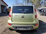 2013 Kia Soul + Green vin: KNDJT2A64D7549000