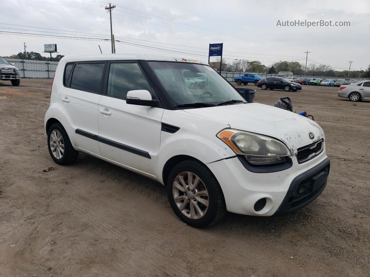 2013 Kia Soul + Белый vin: KNDJT2A64D7639876